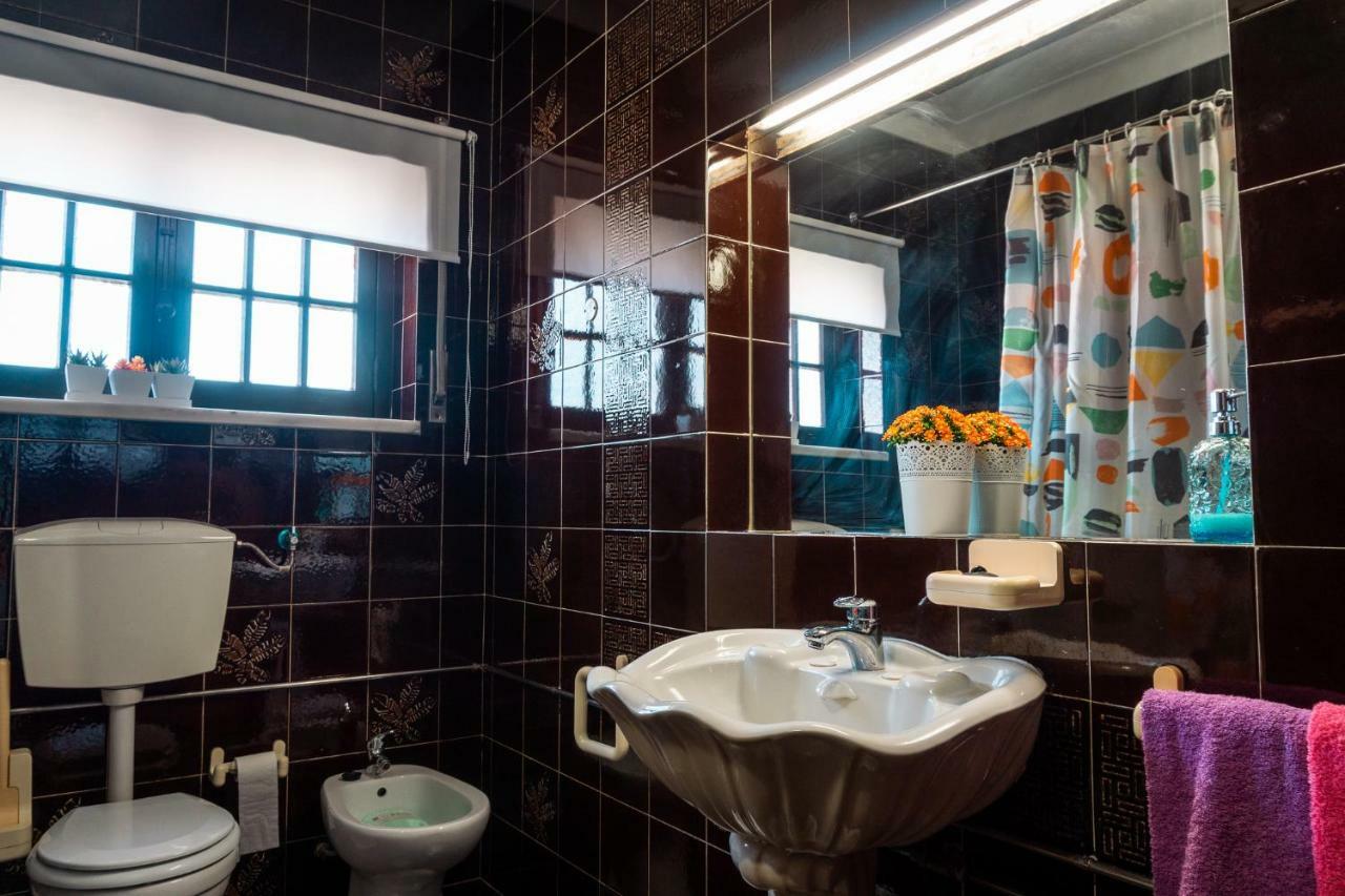 Homestay Offshore Rustic House Peniche