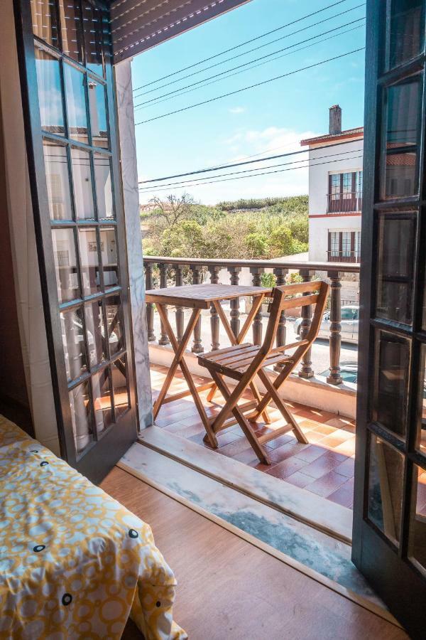 Offshore Rustic House Peniche